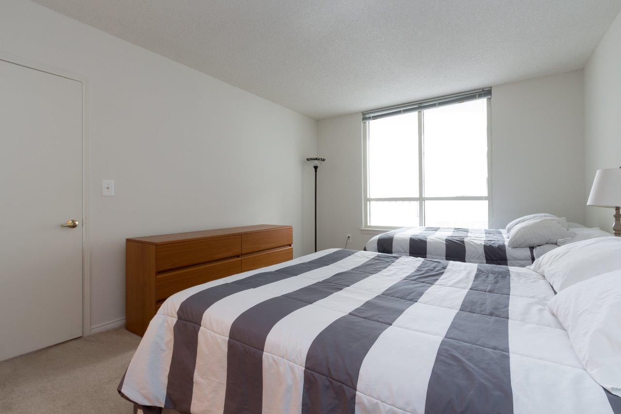 Luxury 2 bedroom by metro
